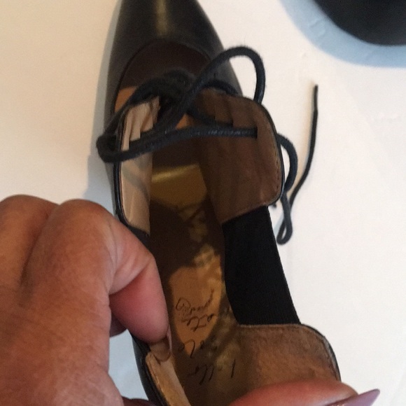 BANANA REPUBLIC POINTY TOE LACE UP PUMP - Picture 4 of 4